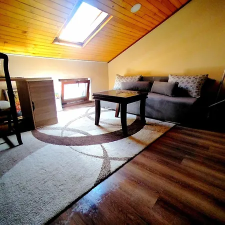 Apartment Seagull Low Budget Varna